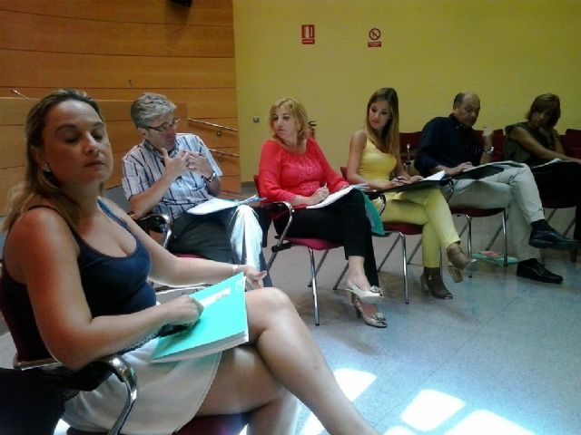 Servicios Sociales se preocupa por la empleabilidad de jóvenes en riesgo de exclusión social - 1, Foto 1