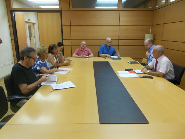 Ortiz solicita a la Plataforma ´La Costera Sur También es Murcia´ sus propuestas para incorporarlas al proyecto de la nueva línea 27 - 1, Foto 1