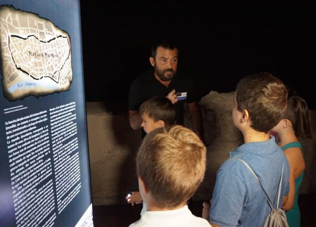 Medio millar de escolares aprenden la importancia del arte y el patrimonio en los talleres organizados por Cultura - 1, Foto 1