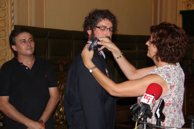 Los tres nuevos cabos de la Policía Local toman posesión de sus cargos y reciben sus galones - 3, Foto 3
