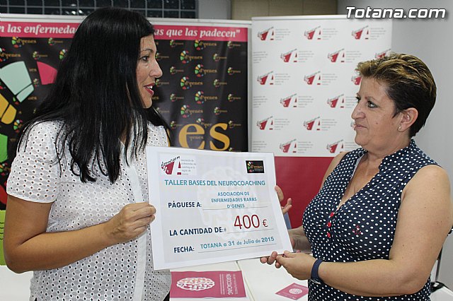 La Asociacin de Profesionales del Coaching de la Regin de Murcia colabora con 400 euros con las Enfermedades Raras - 4
