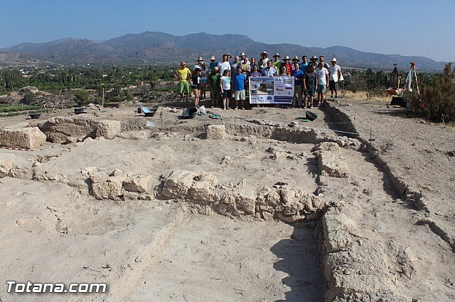 Murcia.com sponsors the II Golf archaeological work at the site of "The Cabezuelas"