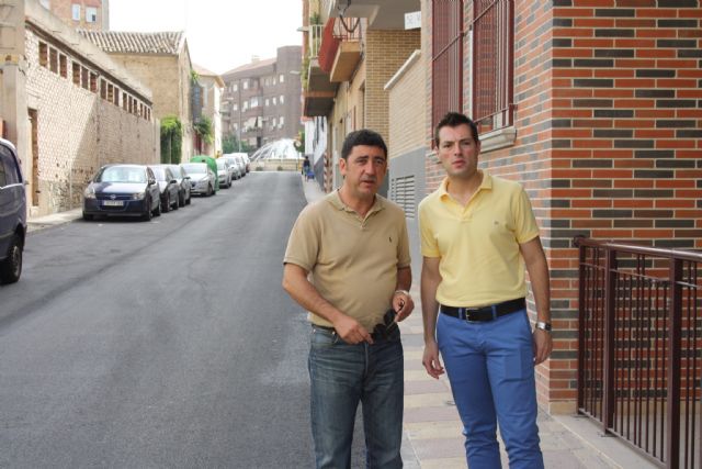 El Alcalde y el Concejal de Obras visitan las actuaciones de acondicionamiento que se están realizando en localidad - 1, Foto 1