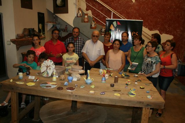 Durante los meses de agosto y septiembre Bellón Alfareros acoge una exposición - 1, Foto 1