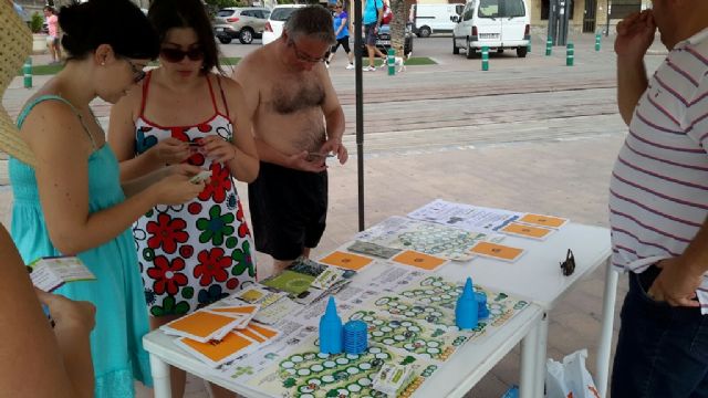 La concejalía de Medio Ambiente lleva un año más su campaña de concienciación a las playas de San Javier - 3, Foto 3