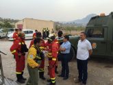 El Alcalde de Lorca supervisa los trabajos para la extinción del incendio de Zarcilla de Ramos