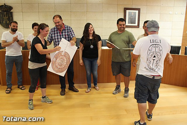 Una treintena de voluntarios han participado en el II Campo de Trabajo Arqueolgico en el Yacimiento de 