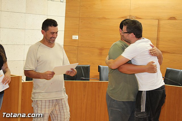 Una treintena de voluntarios han participado en el II Campo de Trabajo Arqueolgico en el Yacimiento de 