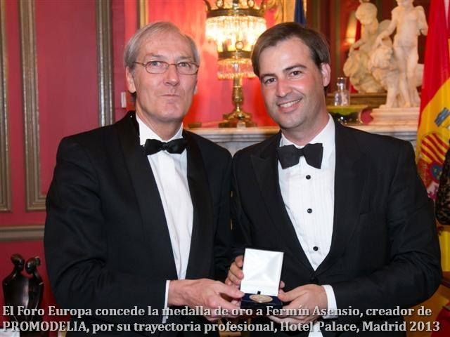 Fermín Asensio Soto, natural de Águilas, Fundador de PROMODELIA en el 2004, recibe el Dedal de Oro 2015 en la categoría de empresas de moda - 5, Foto 5