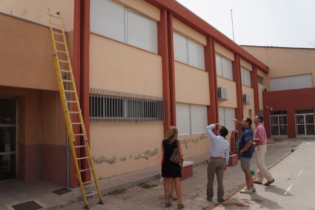 El Ayuntamiento torreño acomete trabajos de mejora en diversos colegios locales - 2, Foto 2