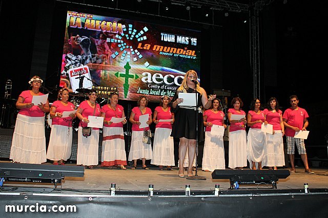 Cerca de dos mil personas disfrutan con La Mundial en el concierto benéfico de la AECC - 4, Foto 4