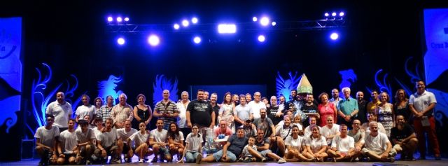 El escenario de la Plaza de Antonio Cortijos se llena de Sonrisas Solidarias - 1, Foto 1