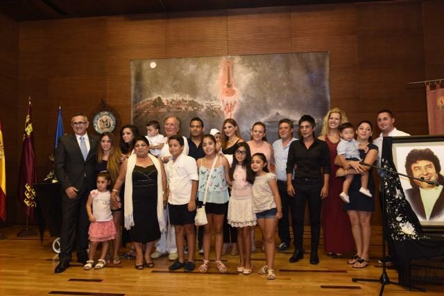 La reina de los cantes mineros, Encarnación Fernández, recibe el Castillete de Oro de La Unión por su labor de embajadora del flamenco - 2, Foto 2