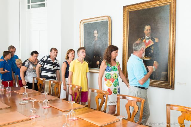 Una veintena de niños bielorrusos visitan el Palacio Consistorial - 4, Foto 4