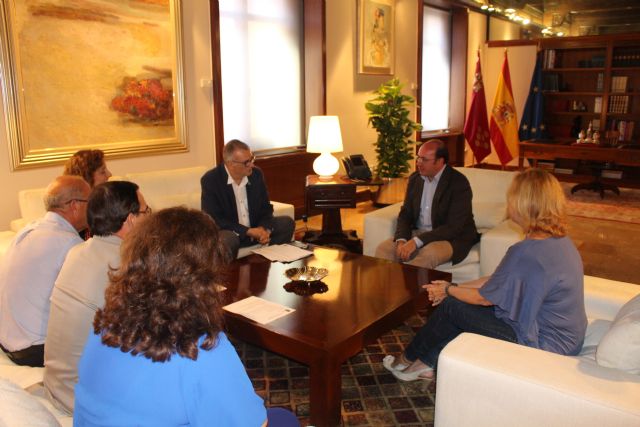 El jefe del Ejecutivo regional se reúne con el presidente de Feaps - 1, Foto 1