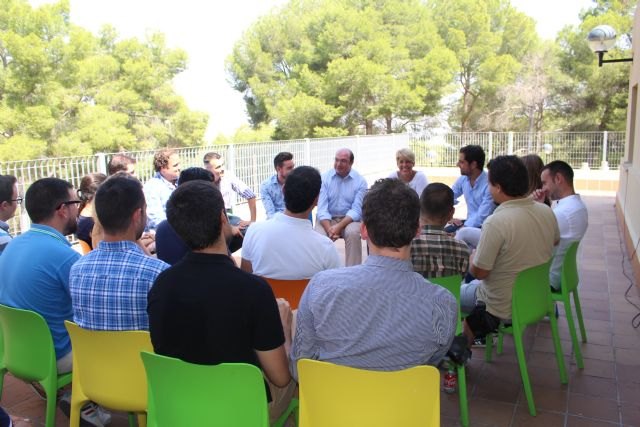 El Gobierno regional pondrá en marcha medidas del ´visado talento´ como becas de investigación en centros de trabajo - 2, Foto 2