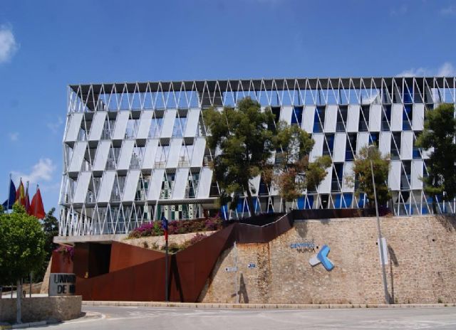 El diario El País pone como ejemplo de punto verde en España el proyecto riverlink - 1, Foto 1