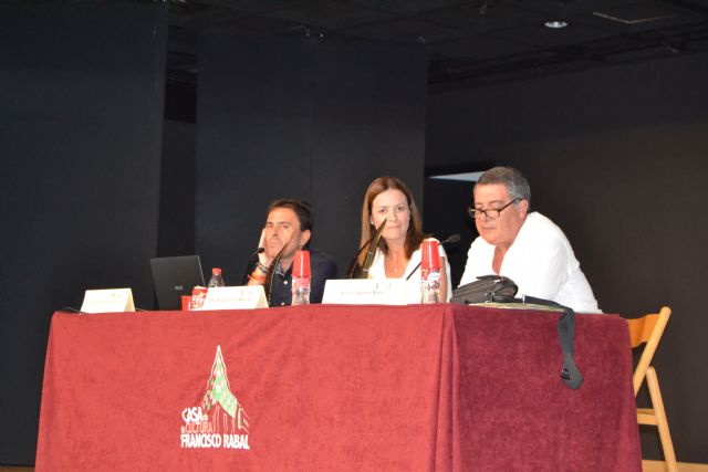 Concluye la XX edición del Ciclo de Conferencias Mirando al Mar - 1, Foto 1