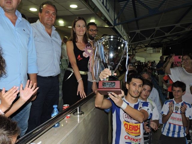 El trofeo Playa y Sol se queda en casa - 1, Foto 1