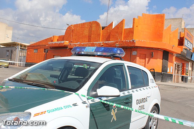 Un joven de nacionalidad marroqu ha fallecido esta madrugada tras una pelea junto a una discoteca de Totana - 4