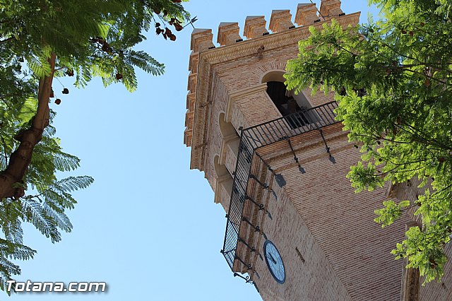 El Ayuntamiento de Totana guarda un minuto de silencio en repulsa contra la violencia de gnero - 1
