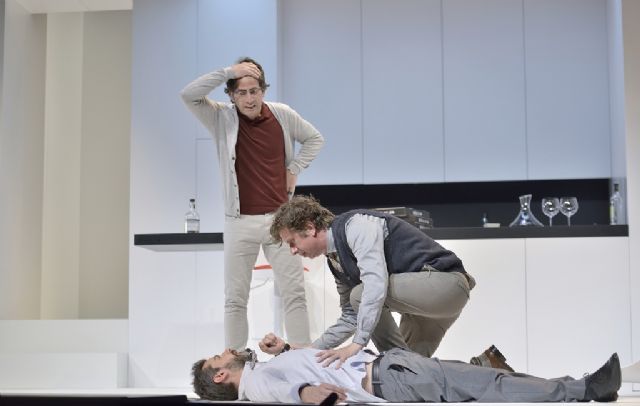 Gabino Diego, Antonio Garrido y Antonio Hortelano protagonizan Nuestras mujeres - 2, Foto 2