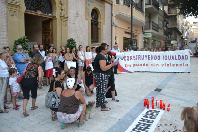 Águilas grita ¡Basta ya! contra la violencia de género - 2, Foto 2