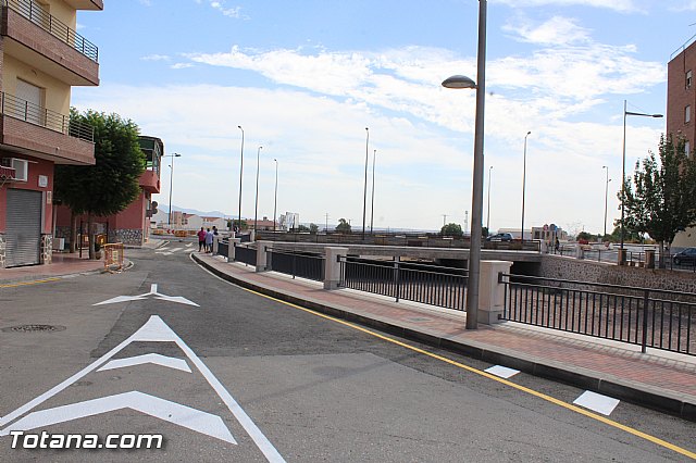 Se abre al trfico la interseccin de la rotonda de la Kabuki con la Avenida Rambla de La Santa - 1