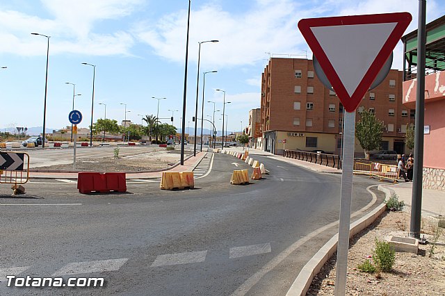 Se abre al trfico la interseccin de la rotonda de la Kabuki con la Avenida Rambla de La Santa - 10