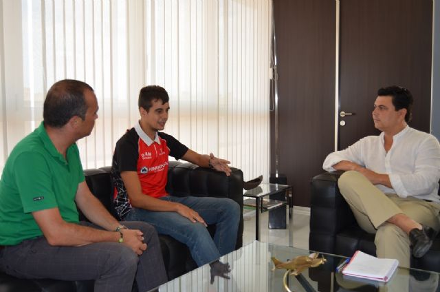 Lorenzo Albaladejo prepara entre San Javier y Murcia su participación en el Mundial que se celebra en Doha, Qatar a finales de octubre - 2, Foto 2