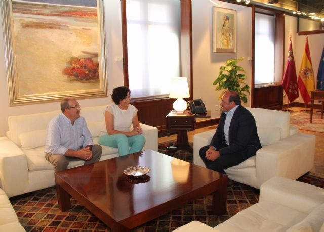 La Alcaldesa de Puerto Lumbreras se reúne con el Presidente para analizar nuevos proyectos que potencien el desarrollo del municipio - 1, Foto 1
