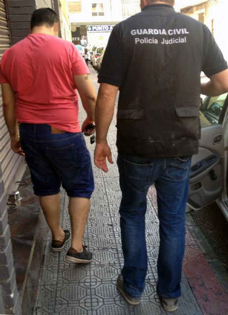 La Guardia Civil desmantela un punto de venta 'al menudeo' en Caravaca de la Cruz - 5, Foto 5