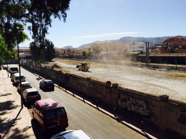Ahora Murcia denuncia el trabajo de maquinaria pesada para la llegada del AVE a Murcia - 2, Foto 2