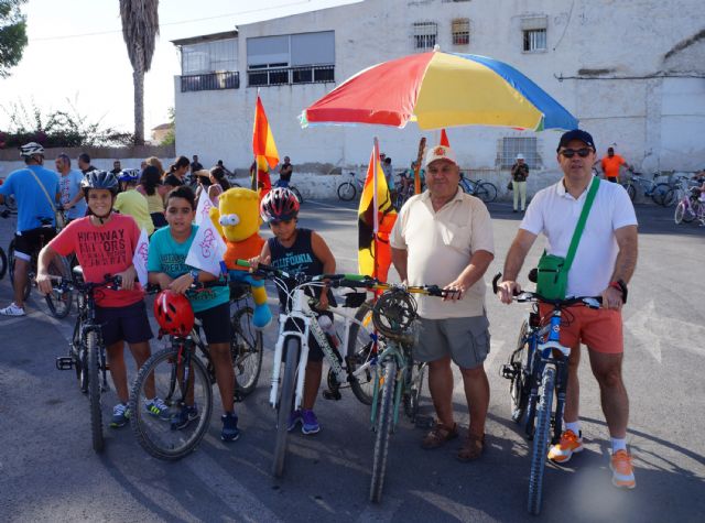 Un año más las bicicletas toman las calles torreñas en los festejos - 4, Foto 4