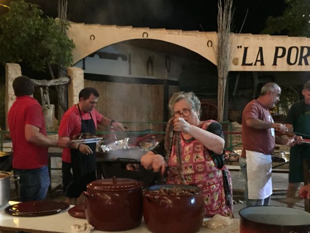 López y Castejón en las fiestas de los Puertos de Santa Bárbara de Abajo - 4, Foto 4