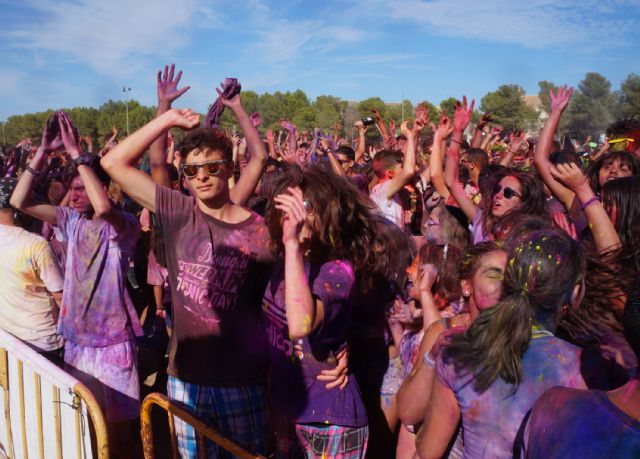 La Holi Festival llena de color y diversión las fiestas de Las Torres de Cotillas - 1, Foto 1