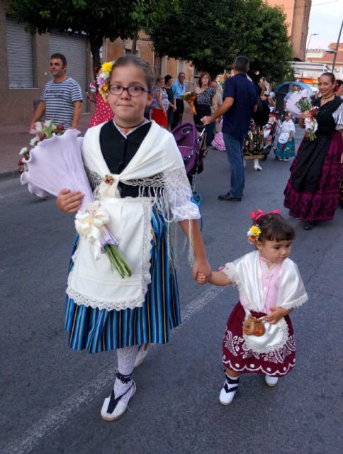 Los torreños celebran en sus fiestas la tradicional ofrenda de flores y frutos a la Virgen de la Salceda - 1, Foto 1