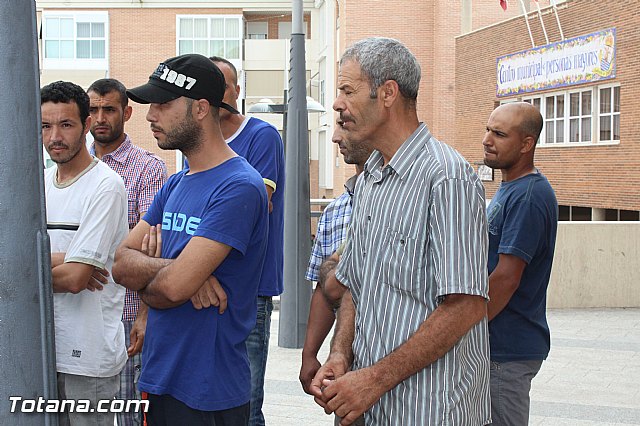 Minuto de silencio y lectura de manifiesto - 33