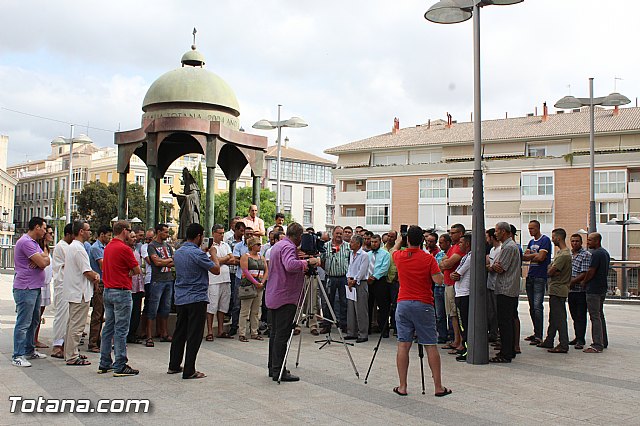 Minuto de silencio y lectura de manifiesto - 35