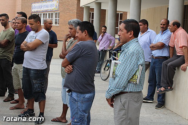 Minuto de silencio y lectura de manifiesto - 38