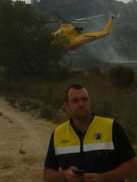 Estabilizado un incendio de 5,4 hectáreas forestales en la pedanía lorquina Zarcilla de Ramos - 1, Foto 1
