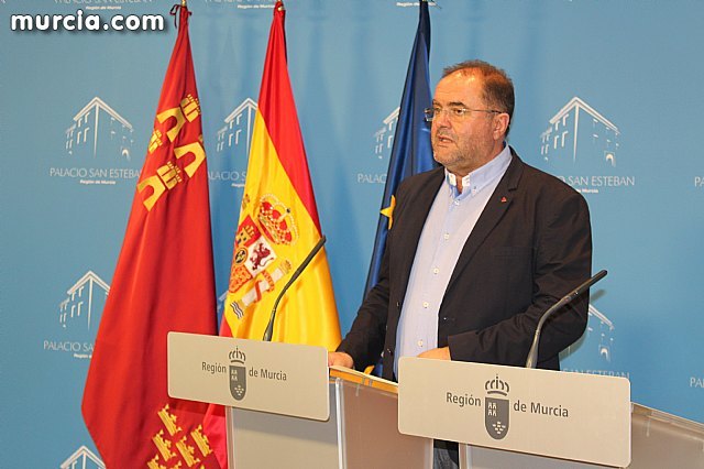 El alcalde continuará la ronda de reuniones con los miembros del Gobierno regional a partir de este mes de septiembre, Foto 2