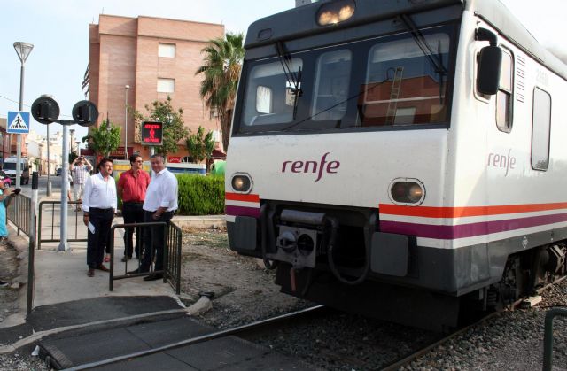 Bernabé afirma que la llegada de la Alta Velocidad a Murcia y su extensión a Lorca es la solución a las vías del tren en Alcantarilla - 4, Foto 4