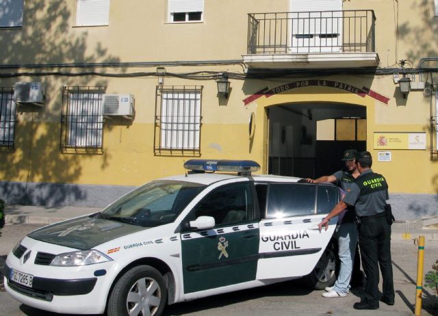 La Guardia Civil detiene al presunto autor de la sustracción de la pensión a un anciano - 4, Foto 4