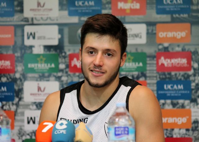 “Estoy encantado seguir siendo parte de este proyecto” - 2, Foto 2