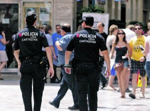 La Policía Local de Cartagena realizó casi 7.800 intervenciones durante el verano - 1, Foto 1