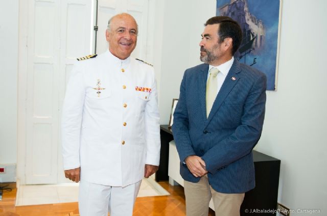 El alcalde recibe al delegado de Defensa en la Región - 5, Foto 5
