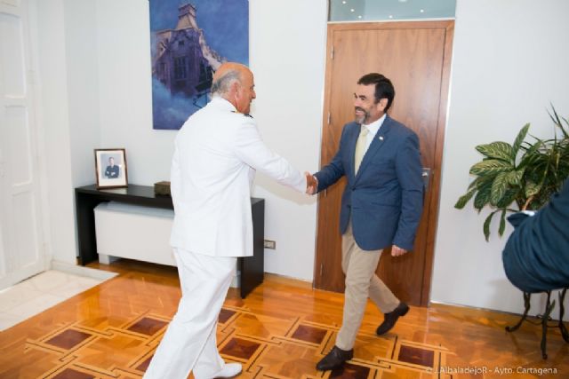 El delegado de Defensa de la Región, en la Alcaldía - 1, Foto 1