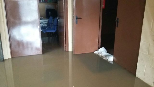 Informe de la Concejalía de Deportes sobre las incidencias y actuaciones realizadas con motivo de las abundantes lluvias del día 7 - 4, Foto 4