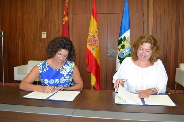 La Comunidad y el Ayuntamiento de San Pedro del Pinatar firman el primer ´Compromiso Regional de Participación Ciudadana´ - 1, Foto 1